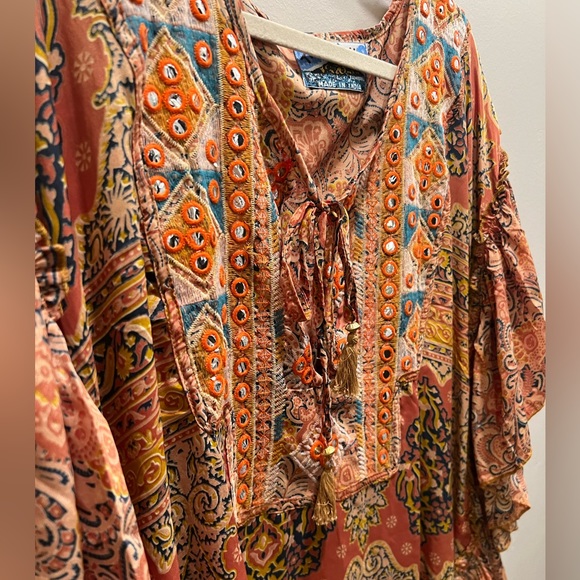 Colorful Tunic - Picture 2 of 4